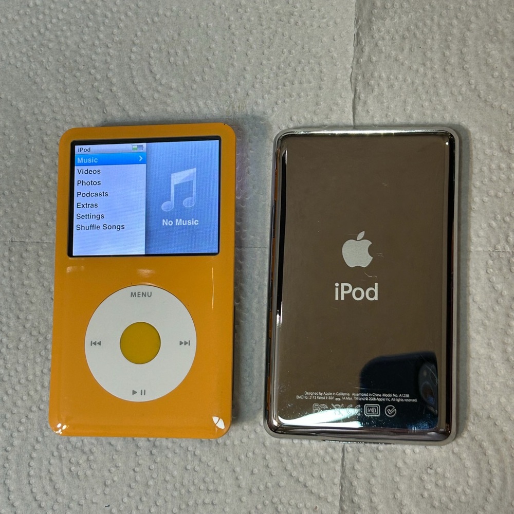 Apple iPod Classic 7th generation 256gb- Vibrant Mello Yellow